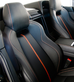 Aston Martin V12 Vantage S Roadster Comfort