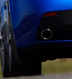 Aston Martin V8 Vantage S Economy